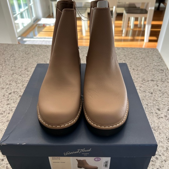 Universal Thread Light Brown Ankle Boots - Picture 1 of 5